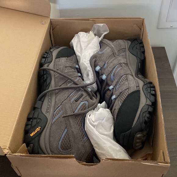 Womens Merrell Moab 2 Waterproof Hikers, 8.5M - Picture 6 of 16